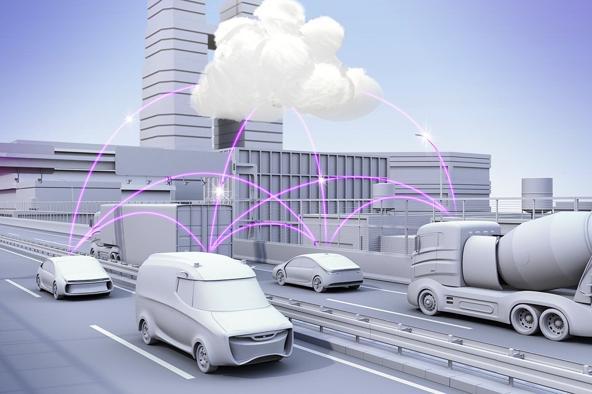 Read more about the article Cloud computing is reinventing cars and trucks